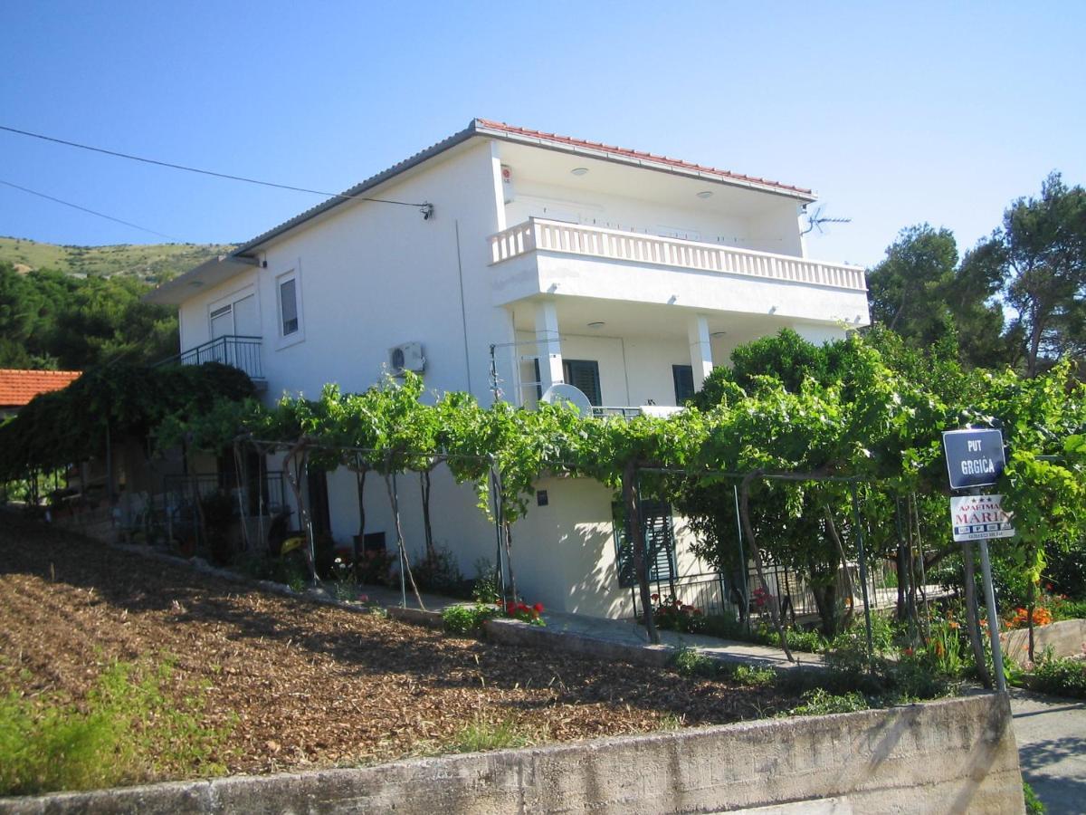 Apartment "Marin" โตรกีร์ ภายนอก รูปภาพ